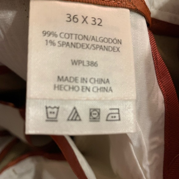 Mens haggar dress pants. 36” x 32” - Picture 3 of 3